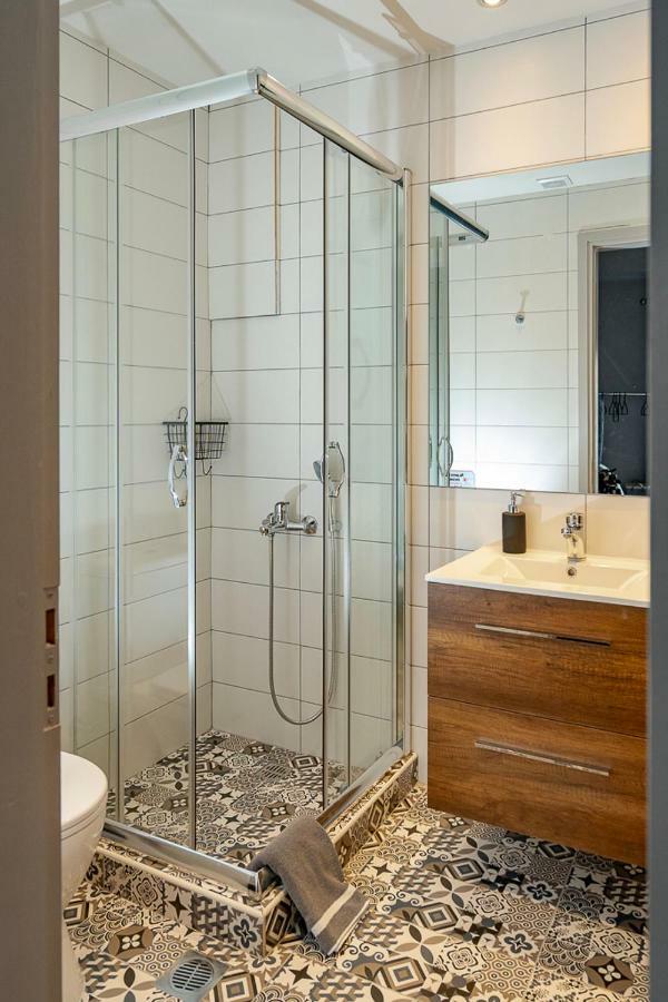 Yasemi Superb Two Floor Apartment كاندية المظهر الخارجي الصورة