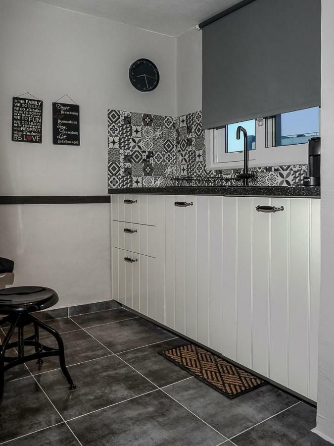 Yasemi Superb Two Floor Apartment كاندية المظهر الخارجي الصورة